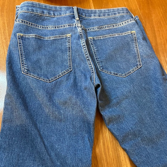 H&M Medium Wash Skinny Jeans - Picture 3 of 4